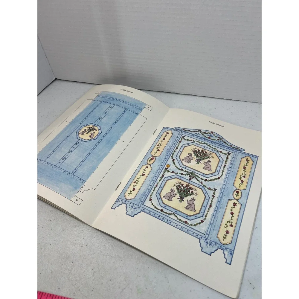 Vintage 1983 Ravensburger Teddys neue Kleider Paper Doll Book Michelle Cartlidge